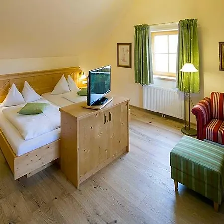 Zum Schwarzen Baeren Hotel Emmersdorf an der Donau