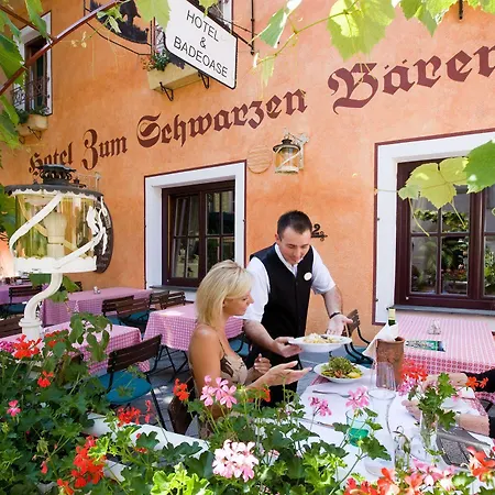 Hotel Zum Schwarzen Baeren Emmersdorf an der Donau