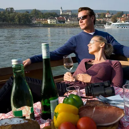 Zum Schwarzen Baeren Szálloda