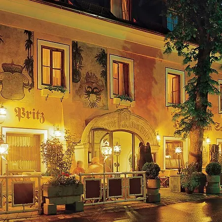 Zum Schwarzen Baeren Szálloda 4*