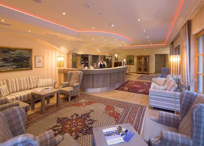 Hotel Zum Schwarzen Baeren 4*